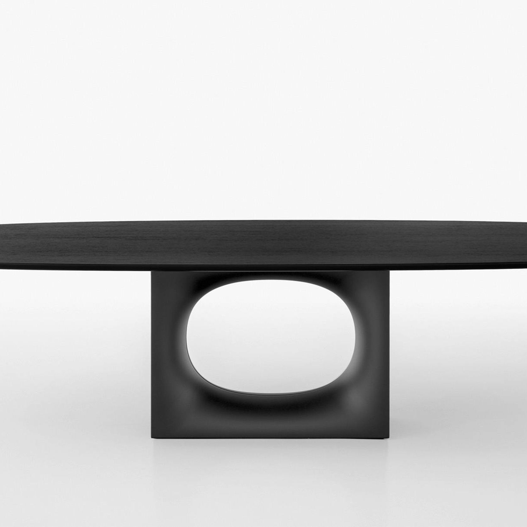 Holo Dining Table gallery detail image