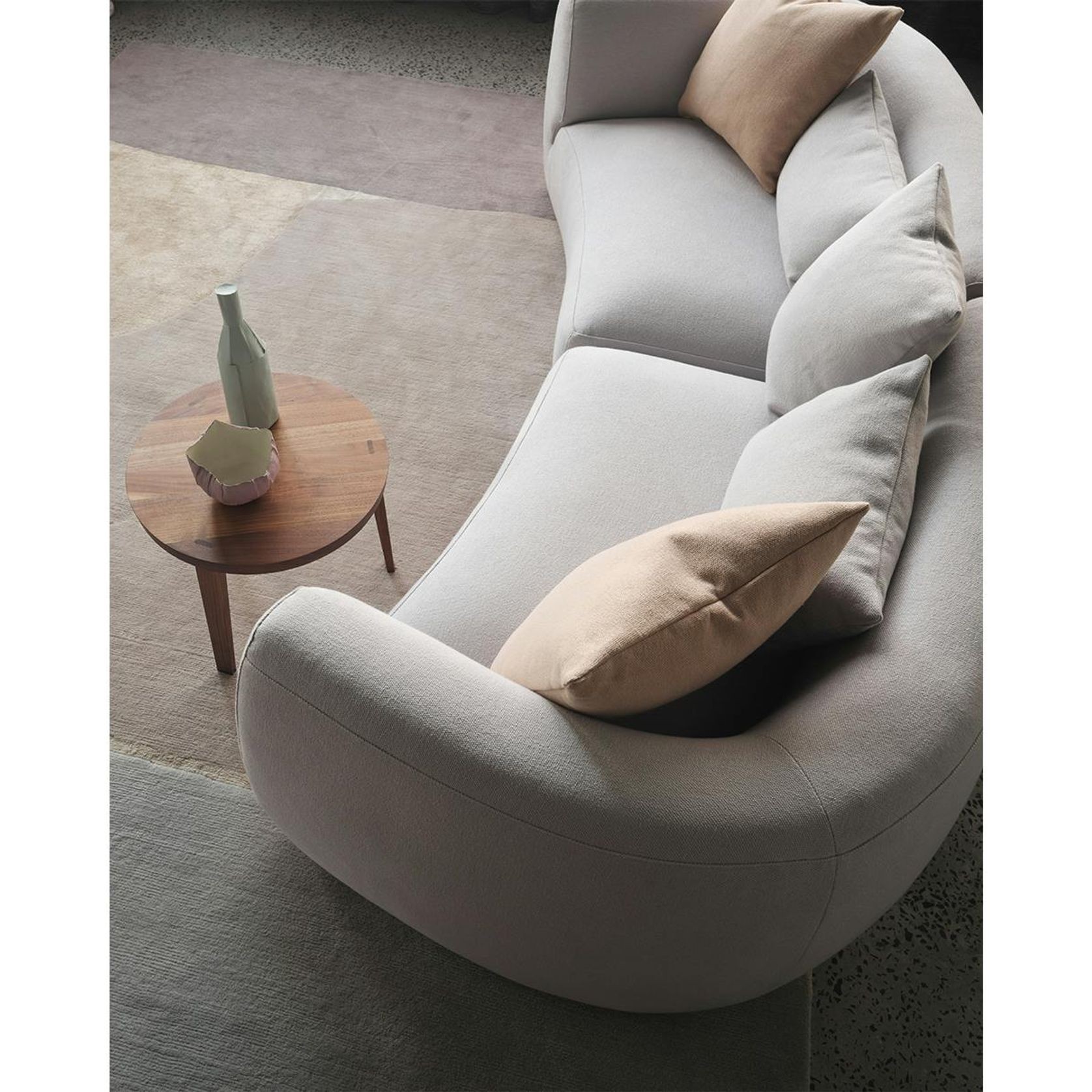Lily Sofa gallery detail image