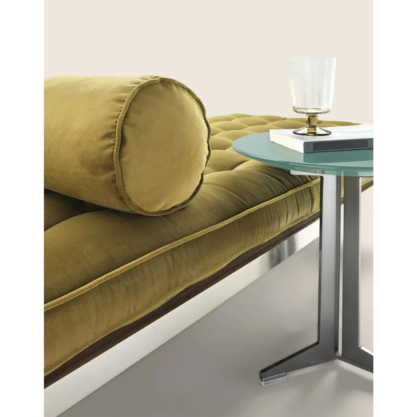 Magi Chaise By Flexform gallery detail image