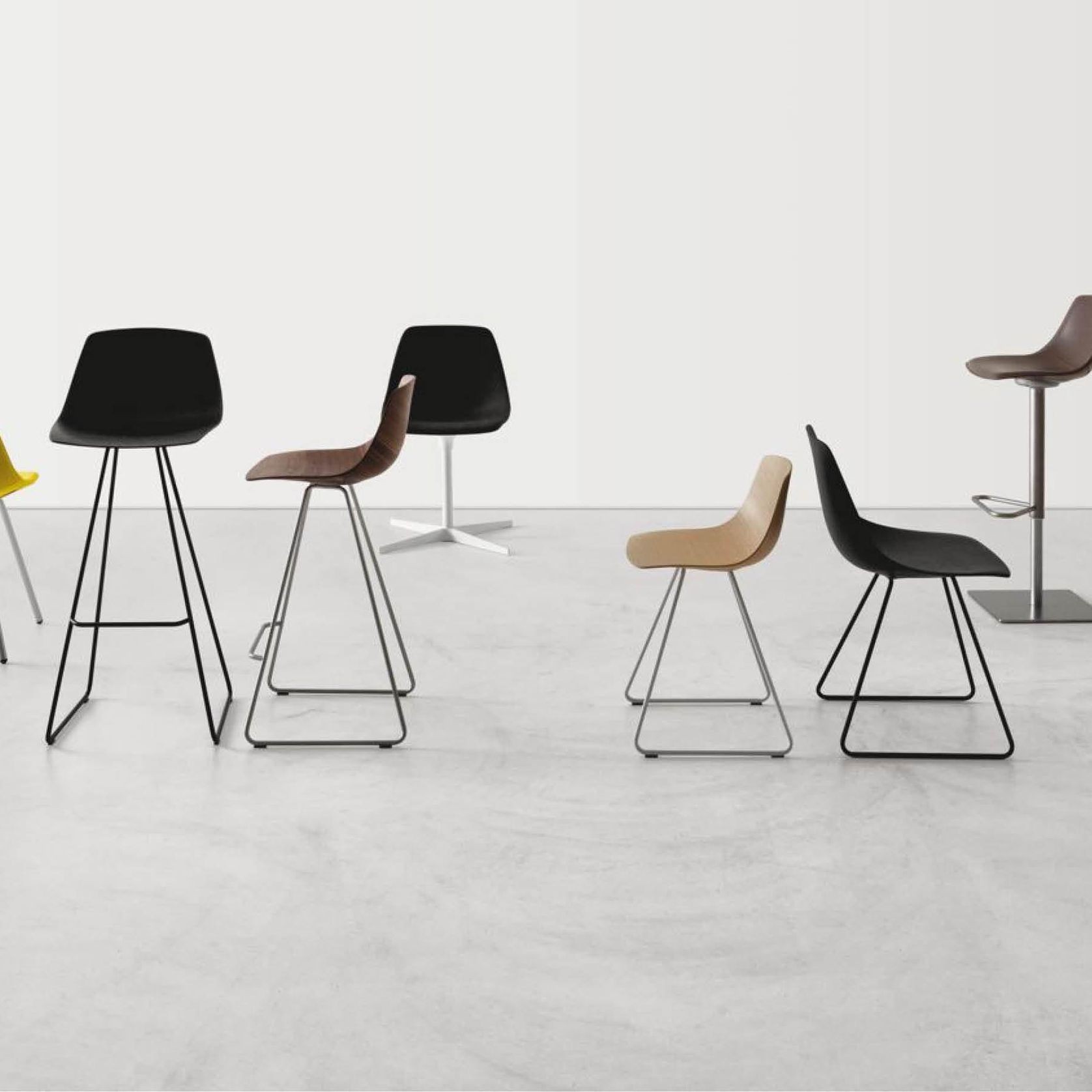 Miunn Stool gallery detail image