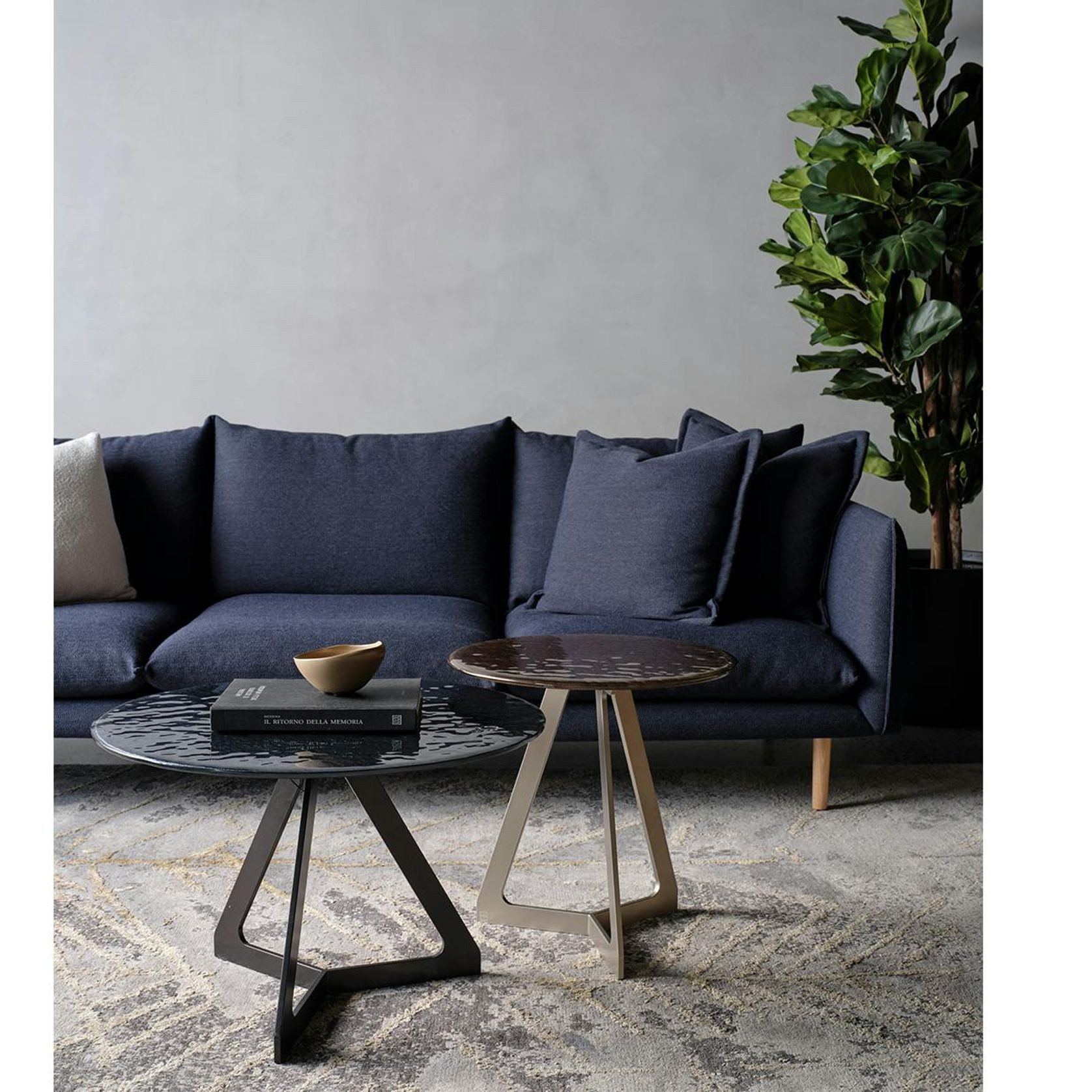 Renn Sofa gallery detail image