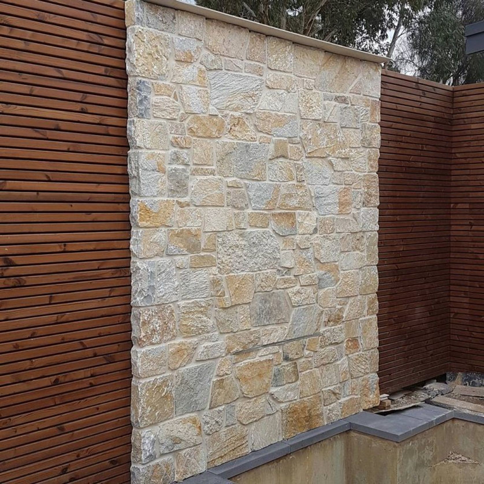 Airlie Stone Wall Cladding gallery detail image