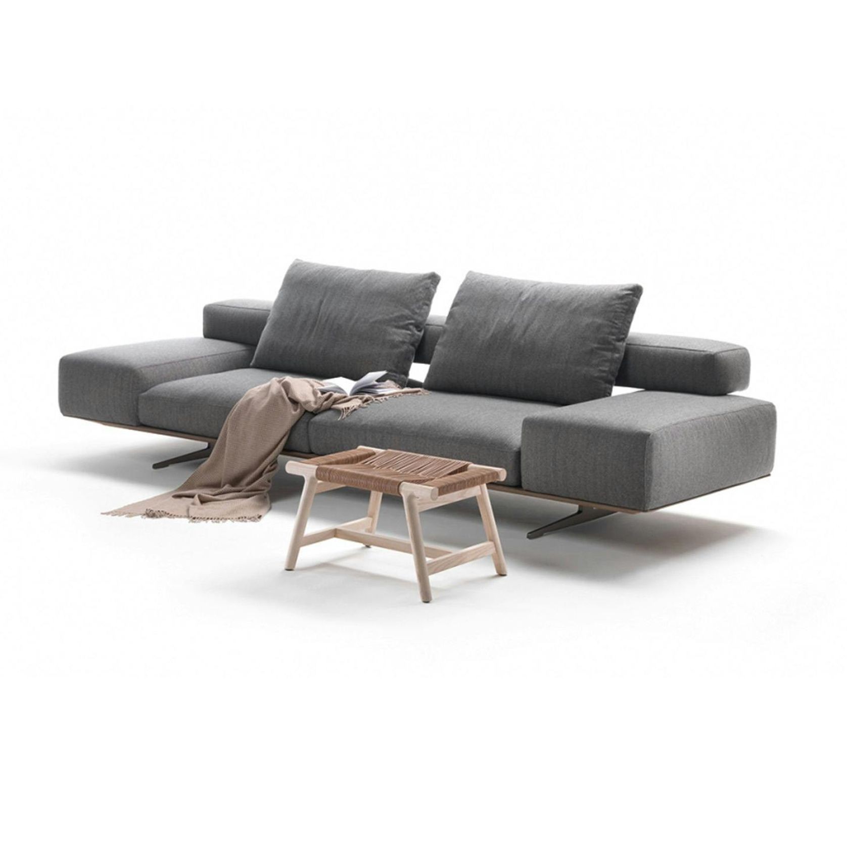 Wing Sofa By Flexform gallery detail image