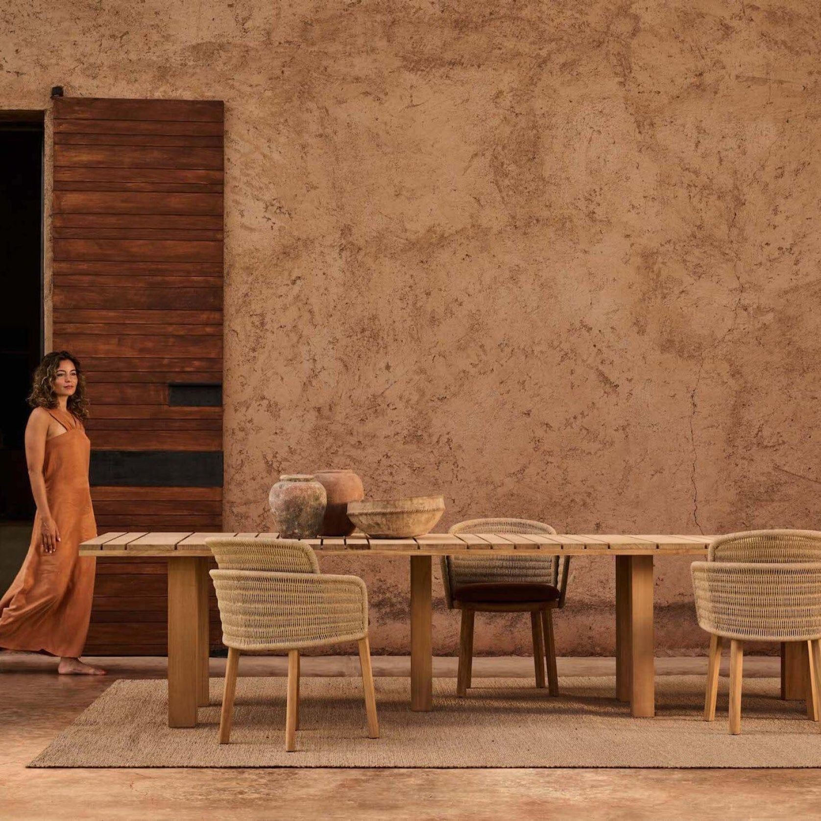Suro Dining Table gallery detail image