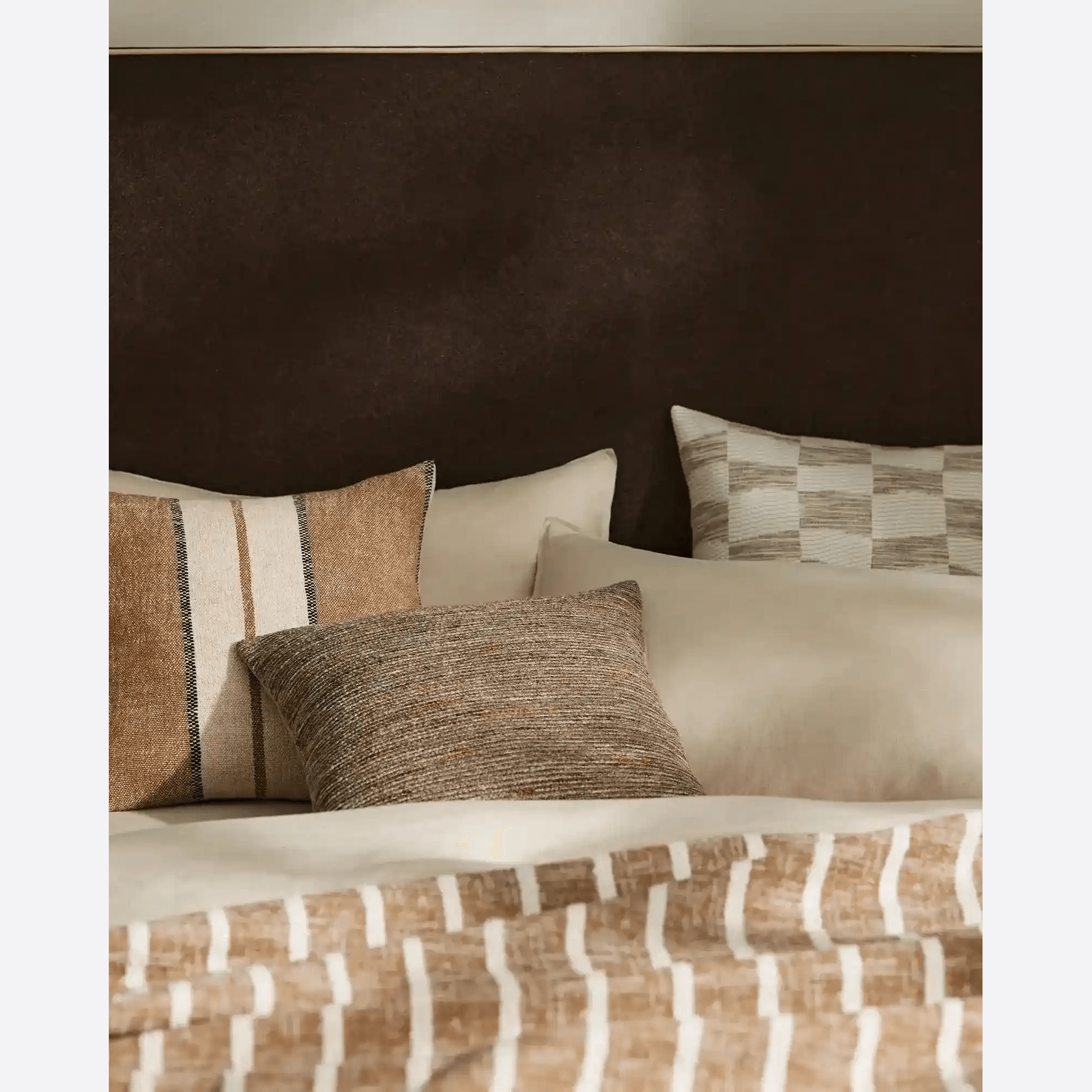 Weave Home Vista Cushion Cover - Natural | Chunky Linen/Wool Blend gallery detail image