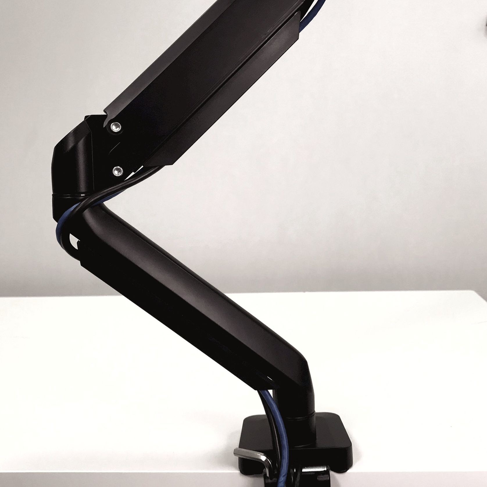 Platinum Series Triple Monitor Arm gallery detail image