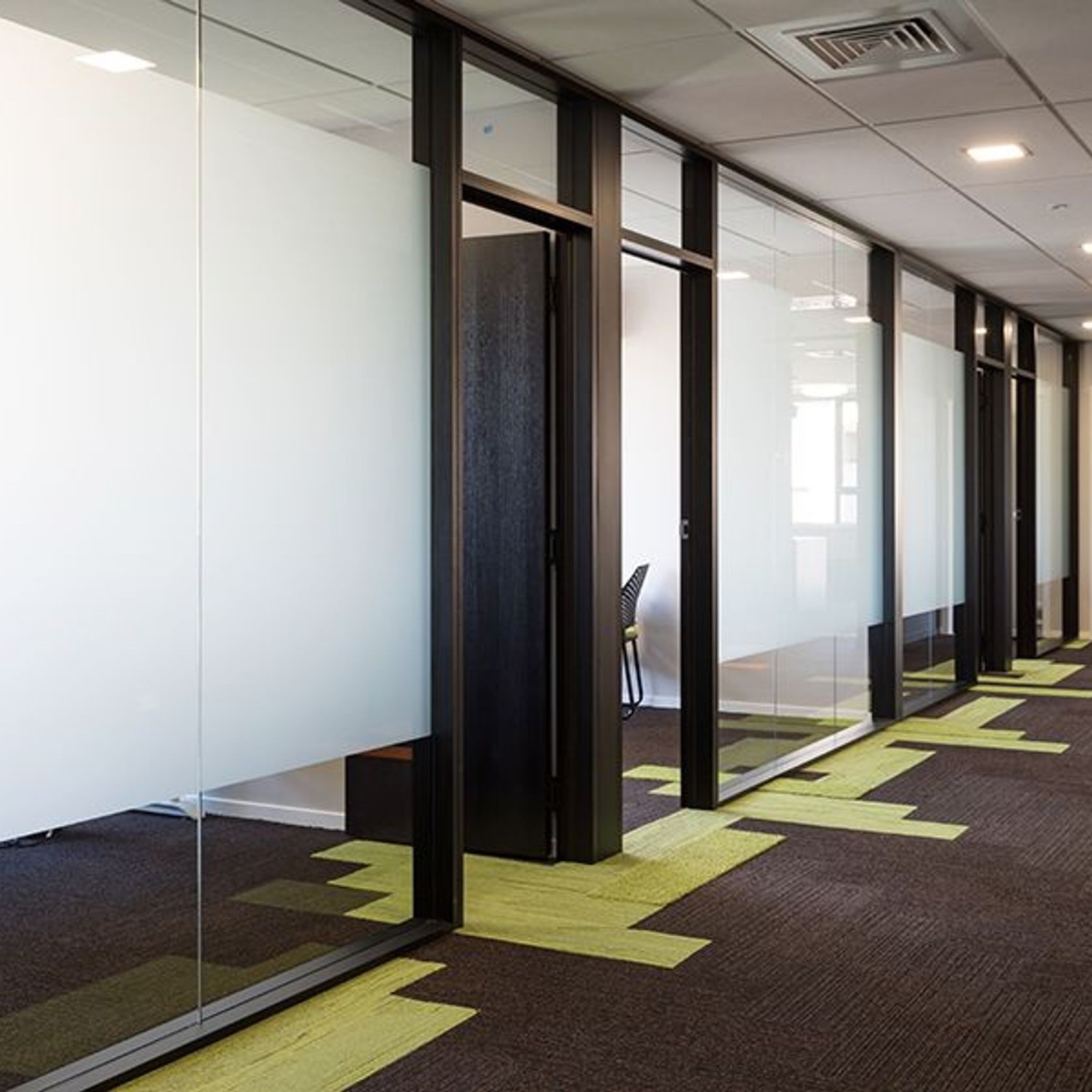 A Series 132  Aluminium Partitioning System gallery detail image