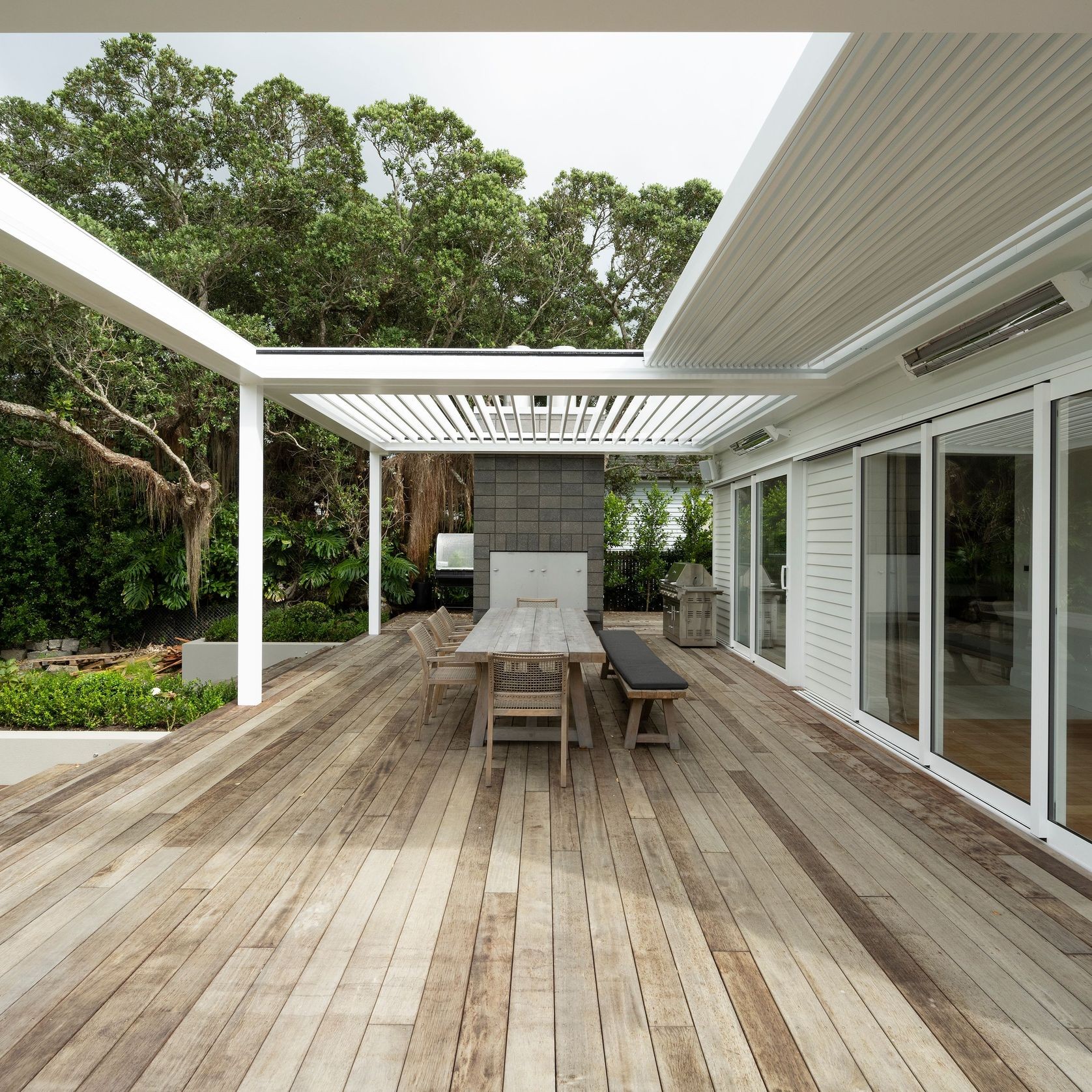 Louvretec Retractable Opening Roofs gallery detail image