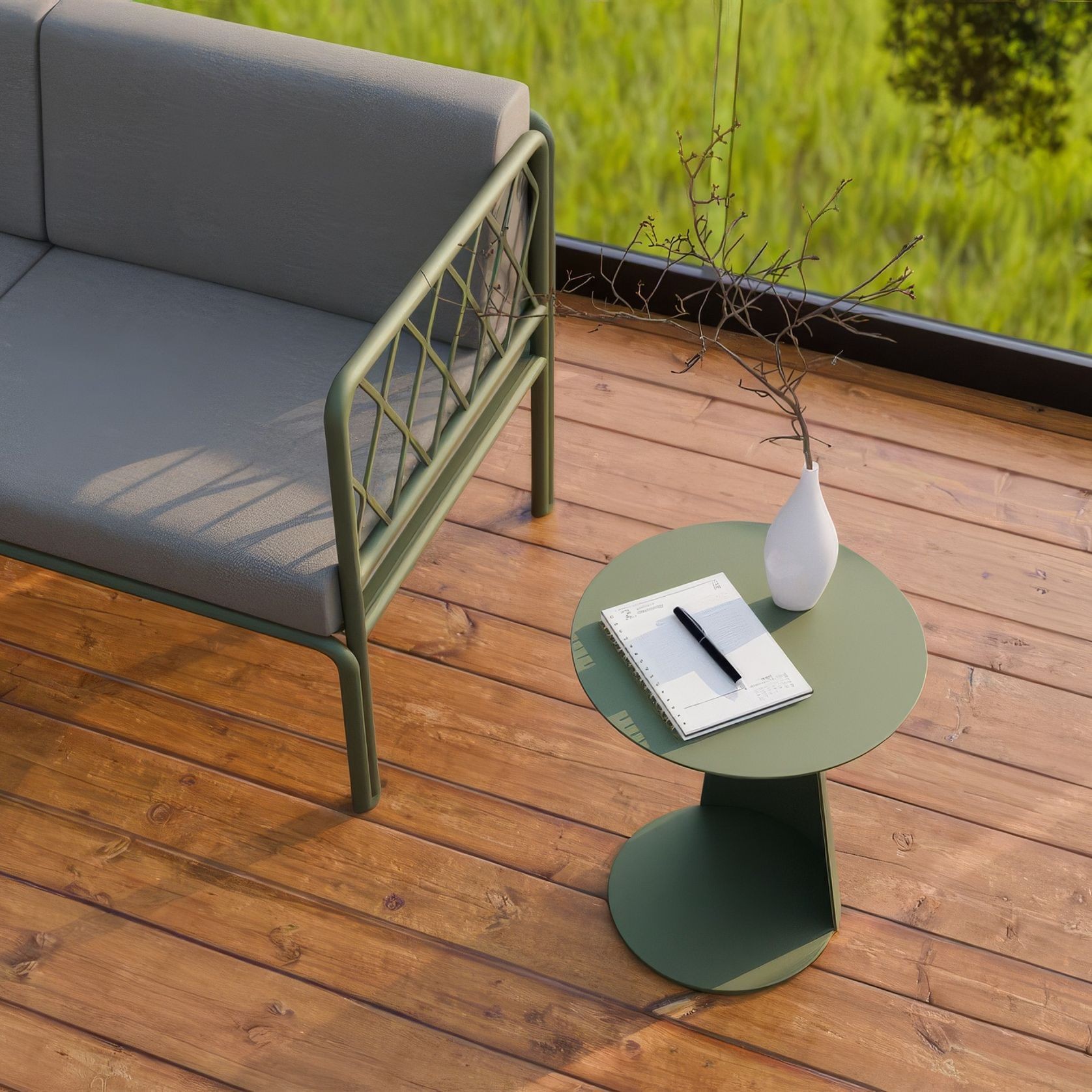 Roam Side Table - Outdoor gallery detail image