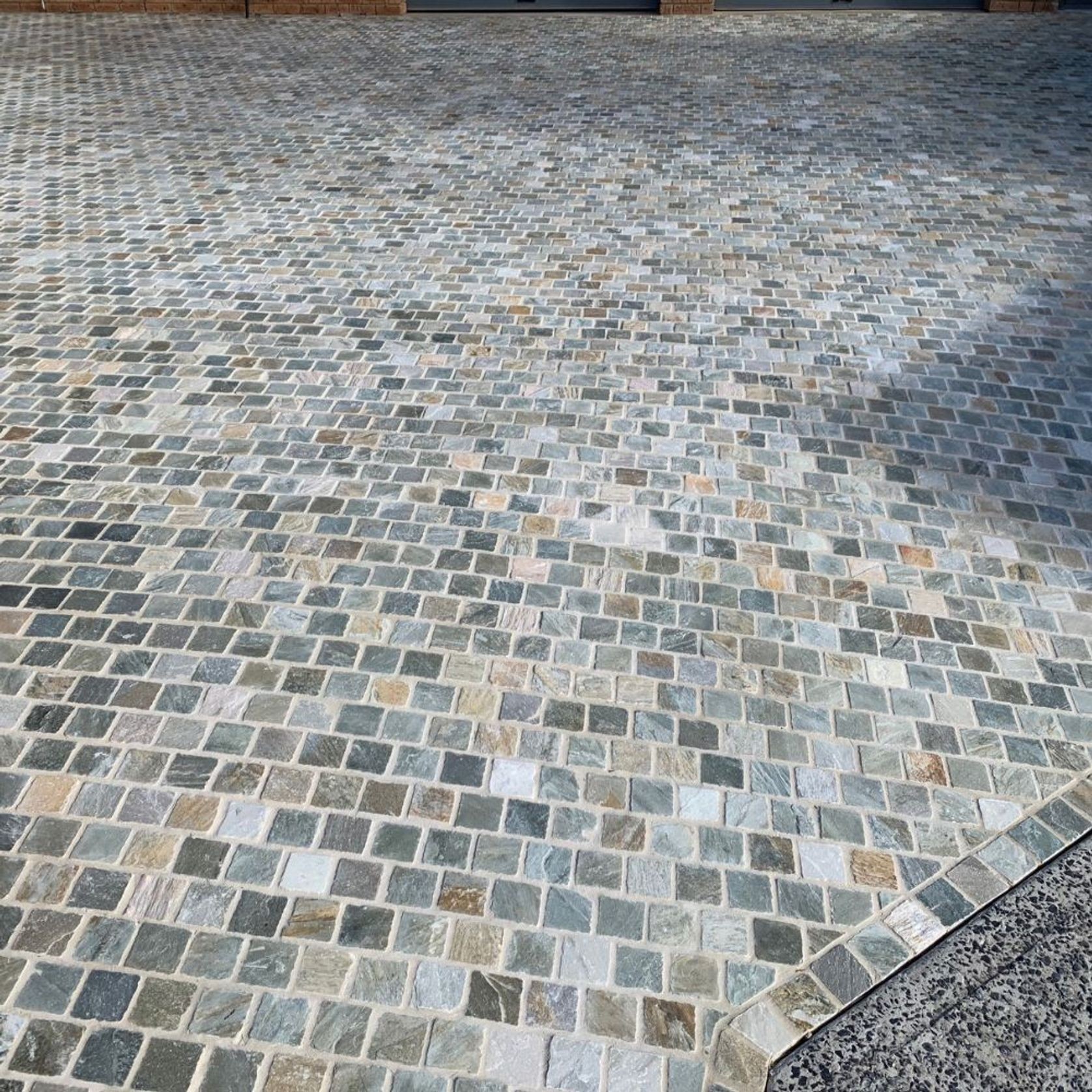 Autumn Blend Quartzite Cobblestones gallery detail image