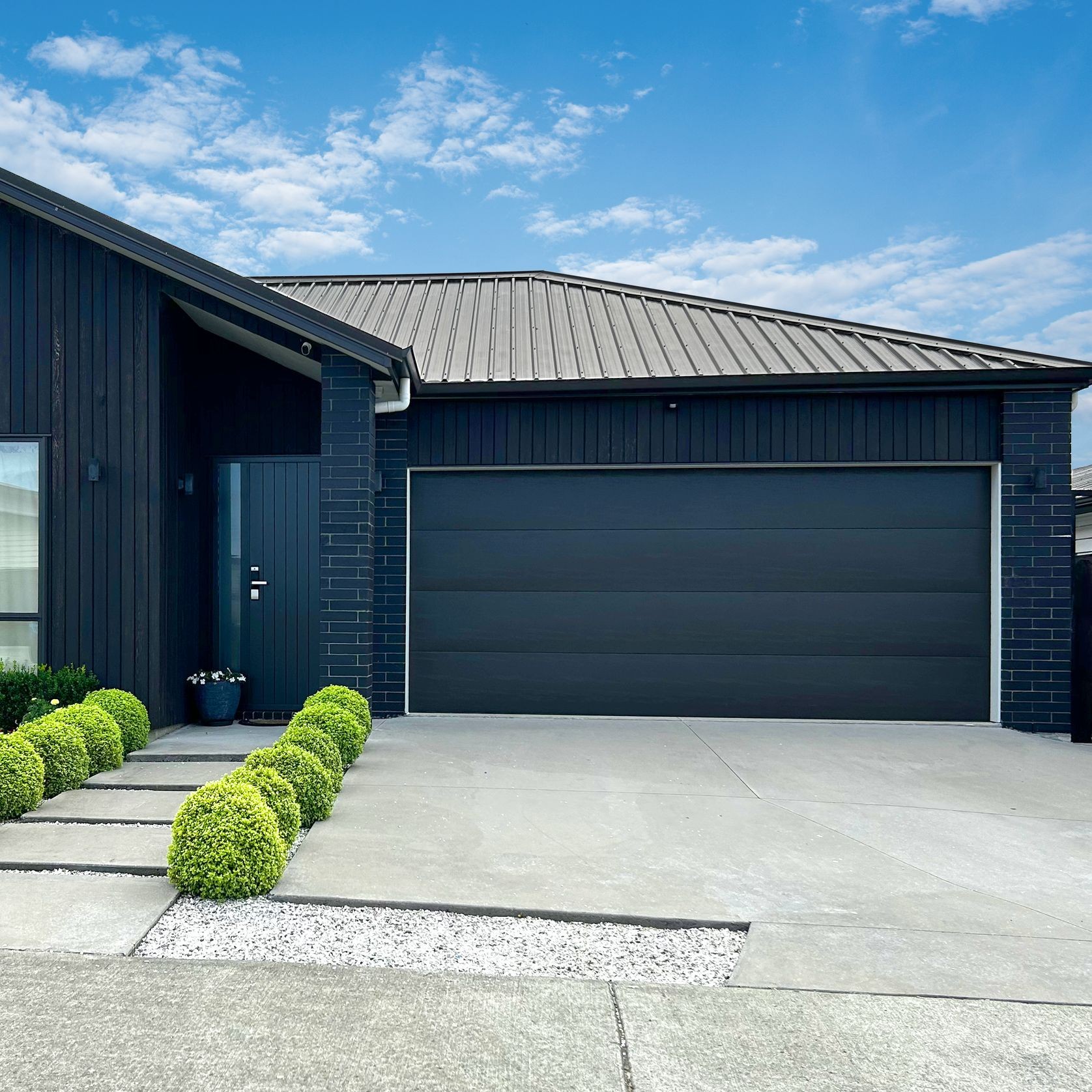 Woodgrain Colorsteel® Sectional Garage Door gallery detail image