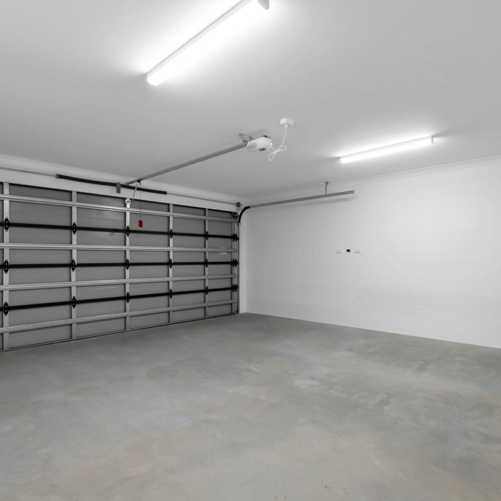 Platinum Series | Sectional Garage Doors gallery detail image