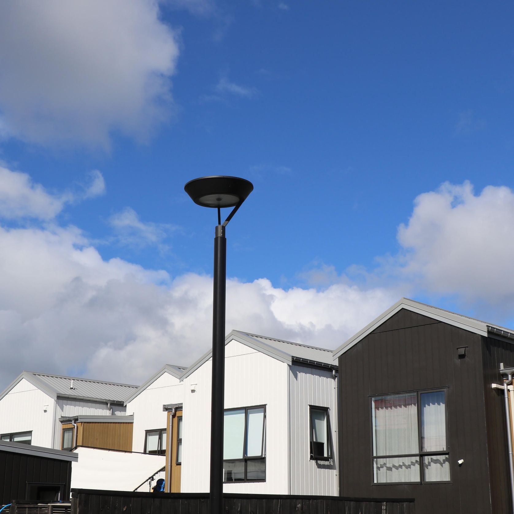 Sentry Solar Light - Pole Top 008V gallery detail image