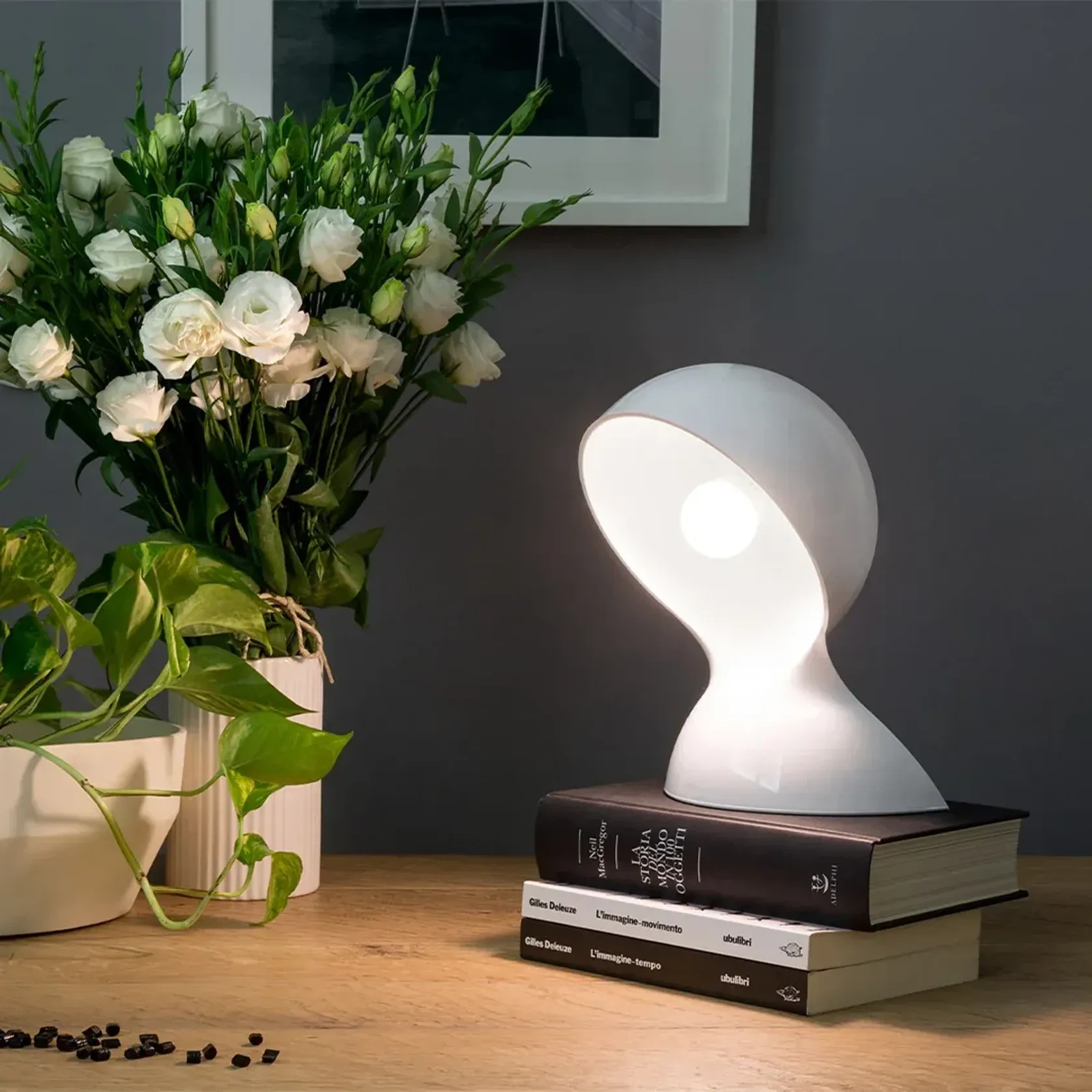 Dalu Table Lamp gallery detail image
