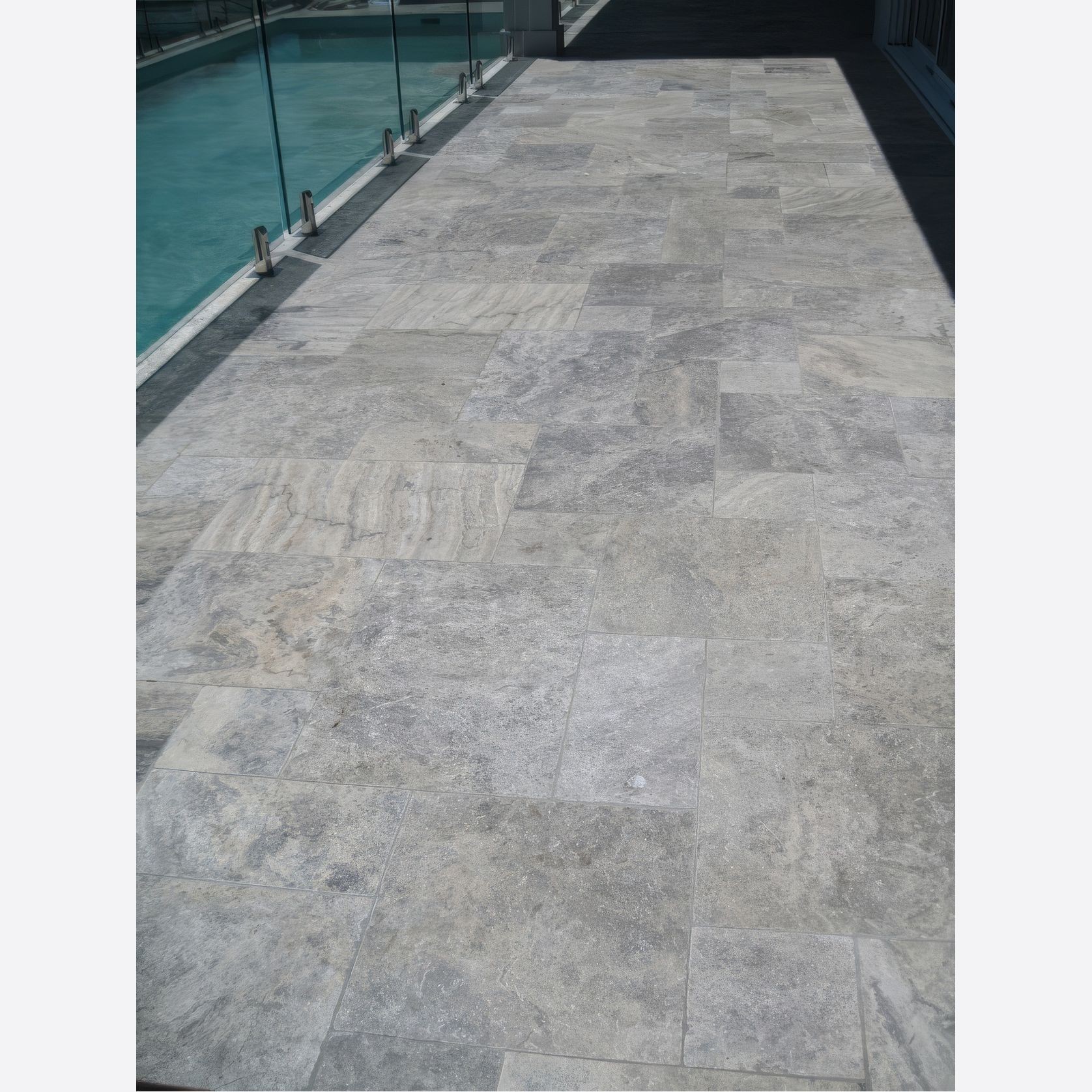 Platinum | Travertine gallery detail image