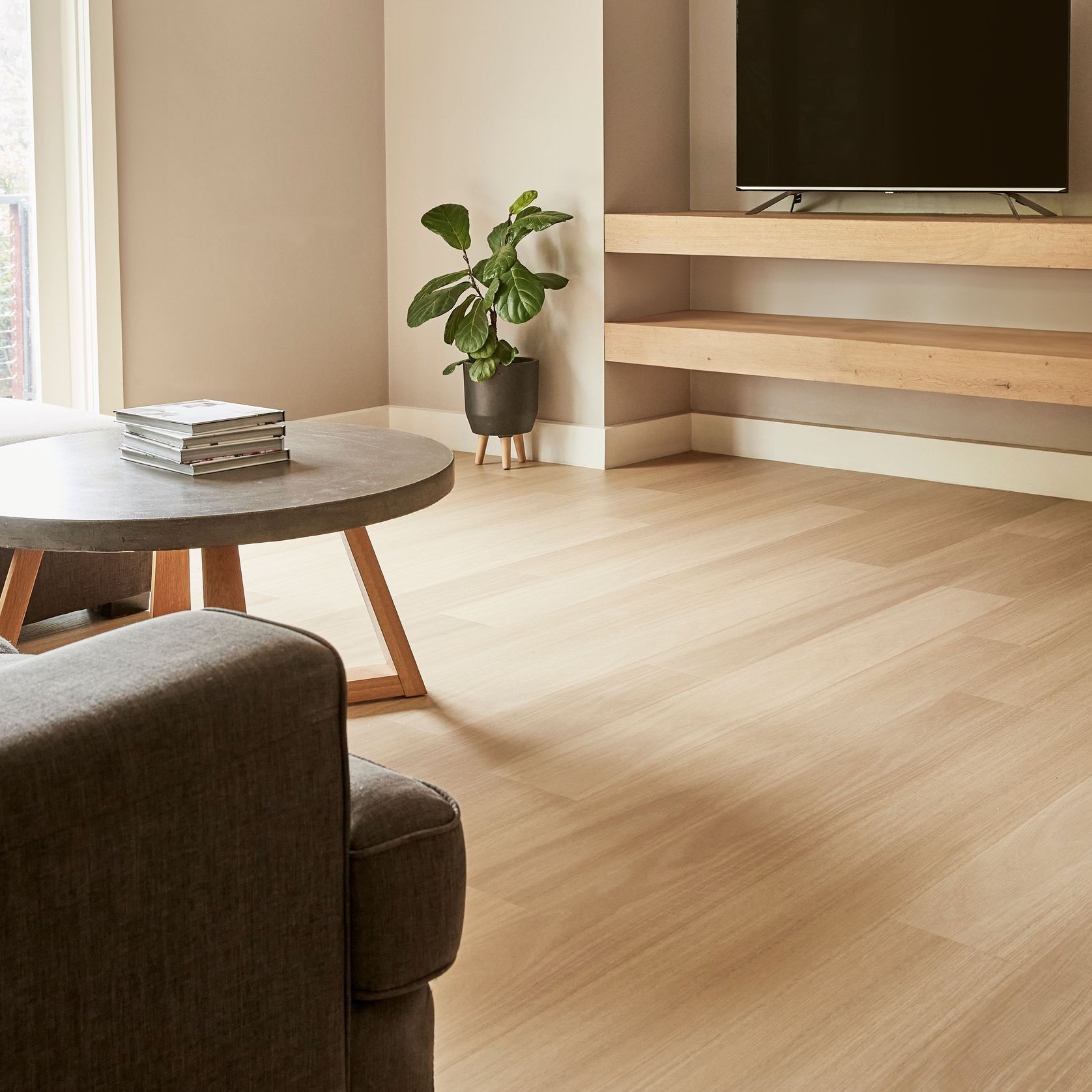 Kingswood Australis | Linen Gum gallery detail image