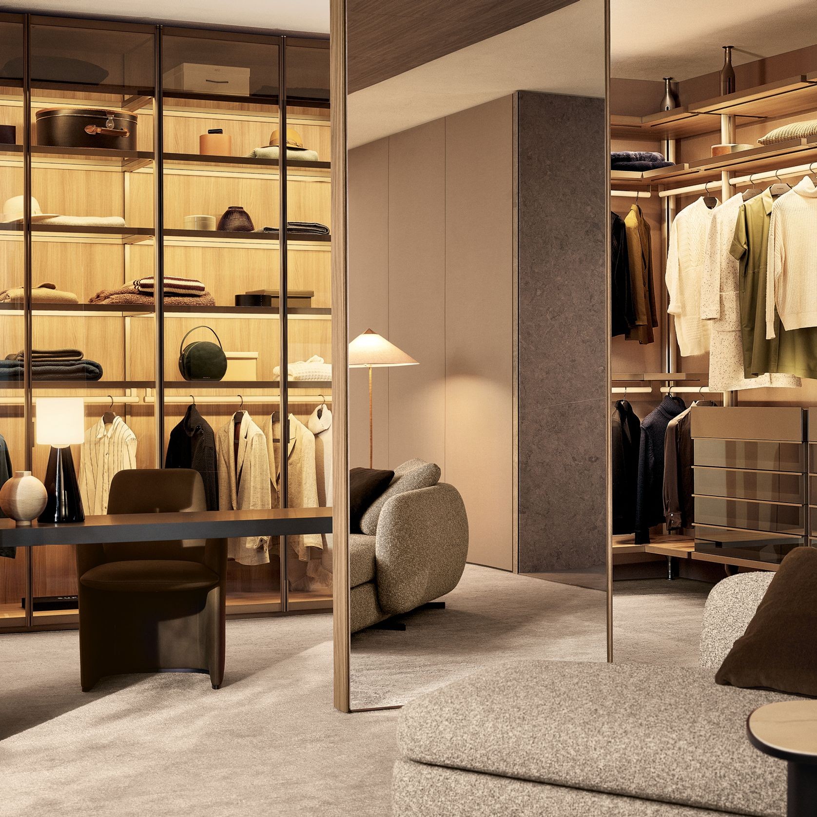 Lexington Walk-In Closet gallery detail image