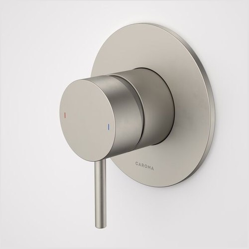 Brushed Nickel Liano II Bath/Shower Mixer with Fast Flow II - All Pressure