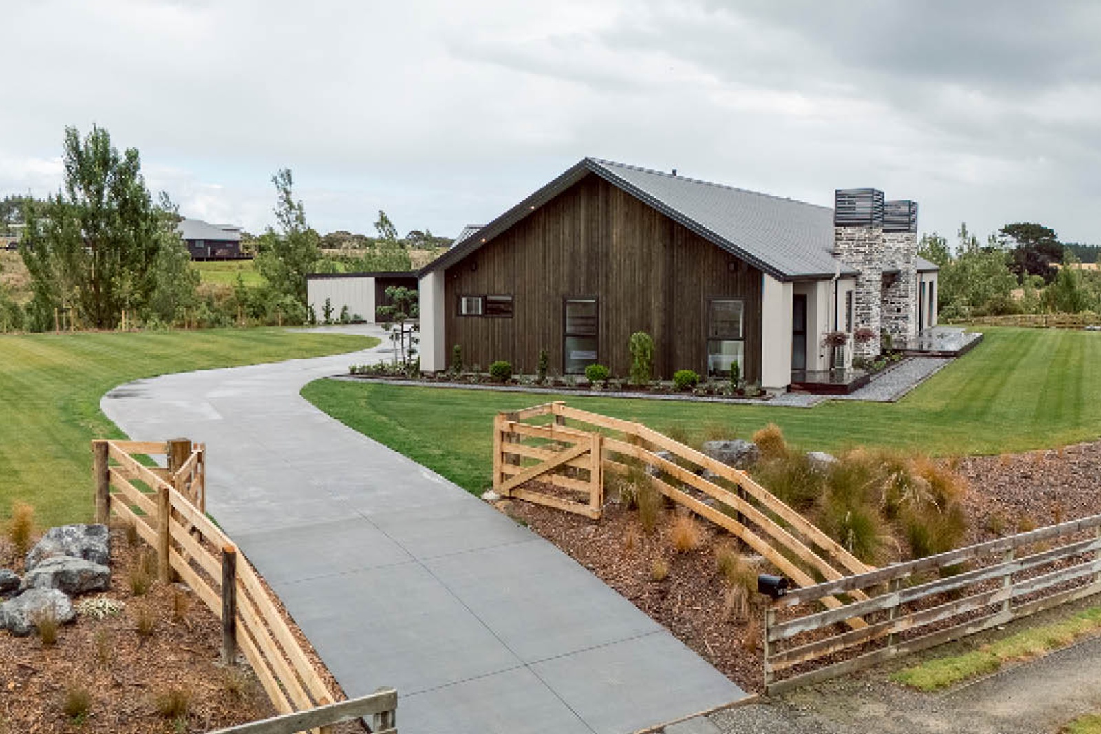 KINGSDALE by Slate