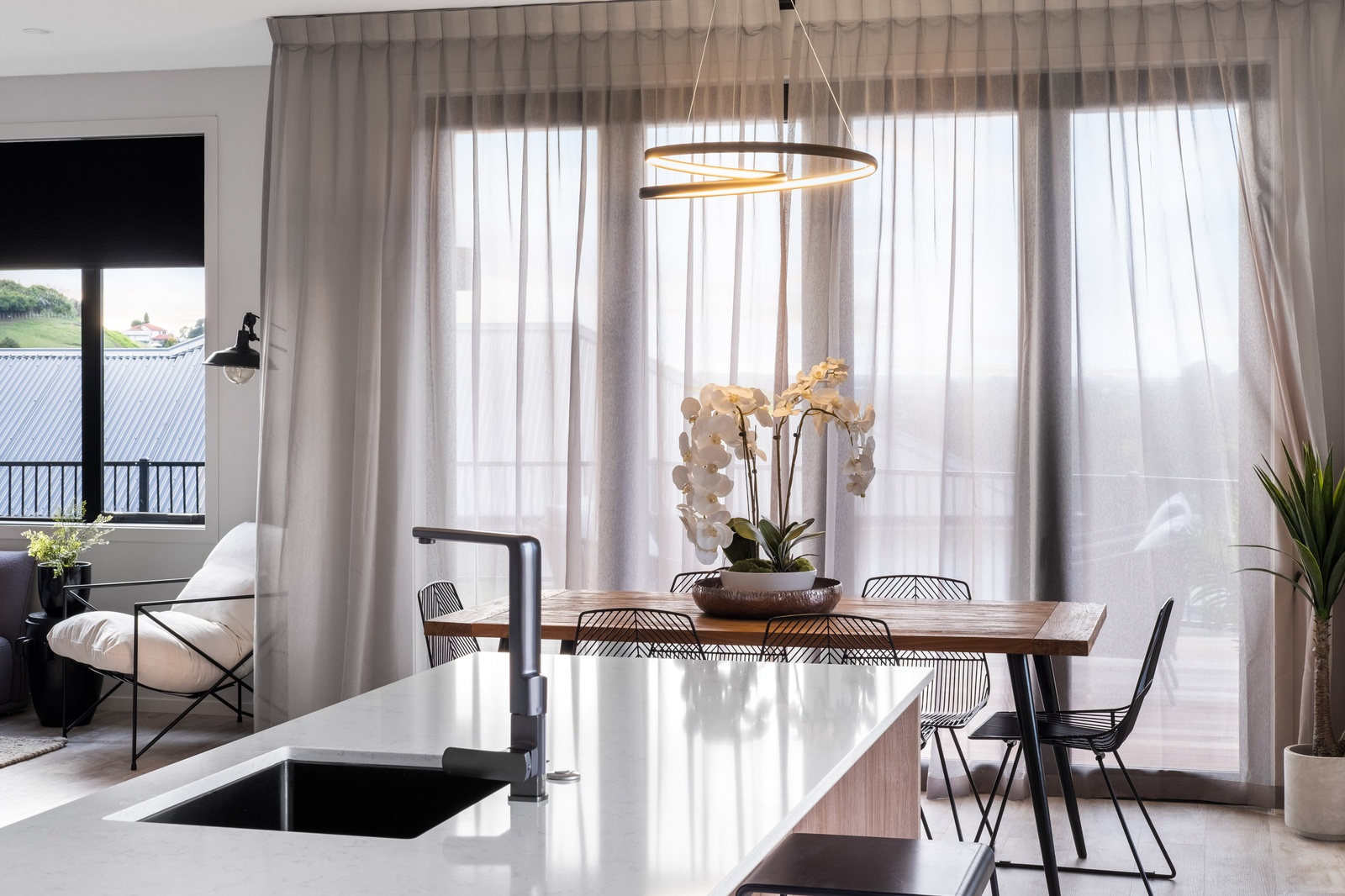 Design Moments - ADLER - Part 2 - Living & Kitchen